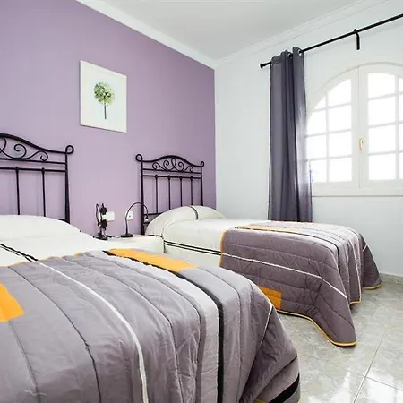 Willa Puerto Del Carmen Sleeps 7 Pool Air Con Wifi *