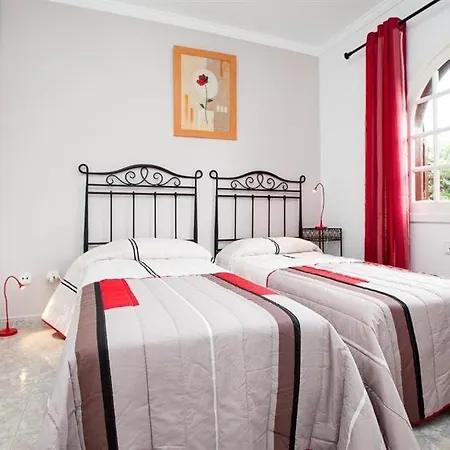 Puerto Del Carmen Sleeps 7 Pool Air Con Wifi Willa *